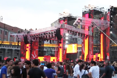 palco_mtv_coca_cola_napoli_2010